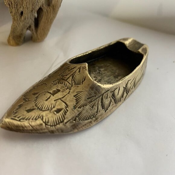 Vintage Brass Shoe Ashtray from India - Picture 1 of 6